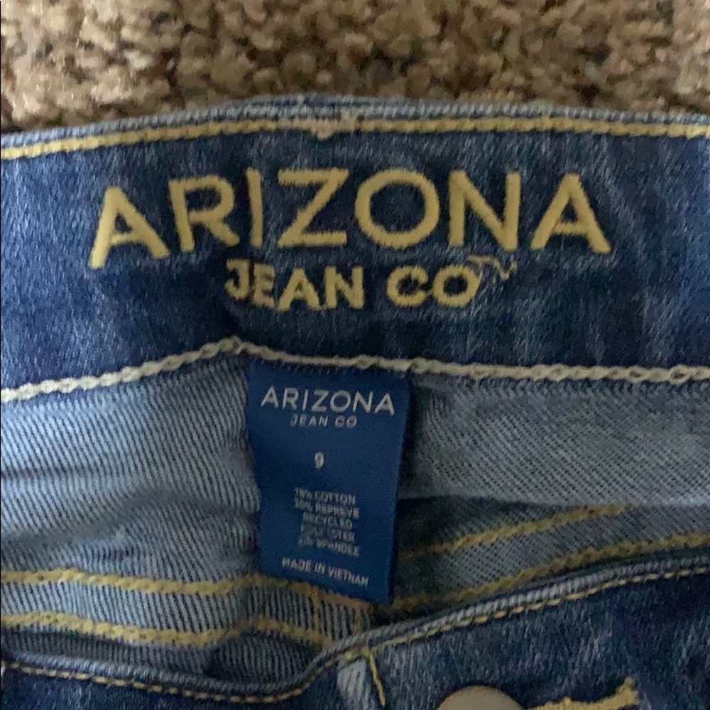 Jeans - Picture 2 of 3